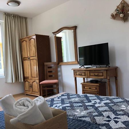 Family Hotel Littoral Sozopol Extérieur photo