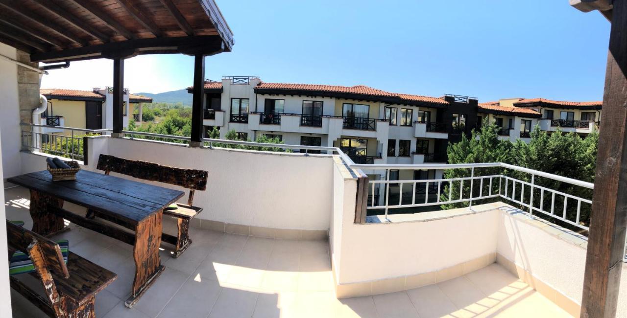 Family Hotel Littoral Sozopol Extérieur photo