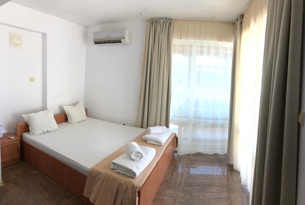 Family Hotel Littoral Sozopol Extérieur photo