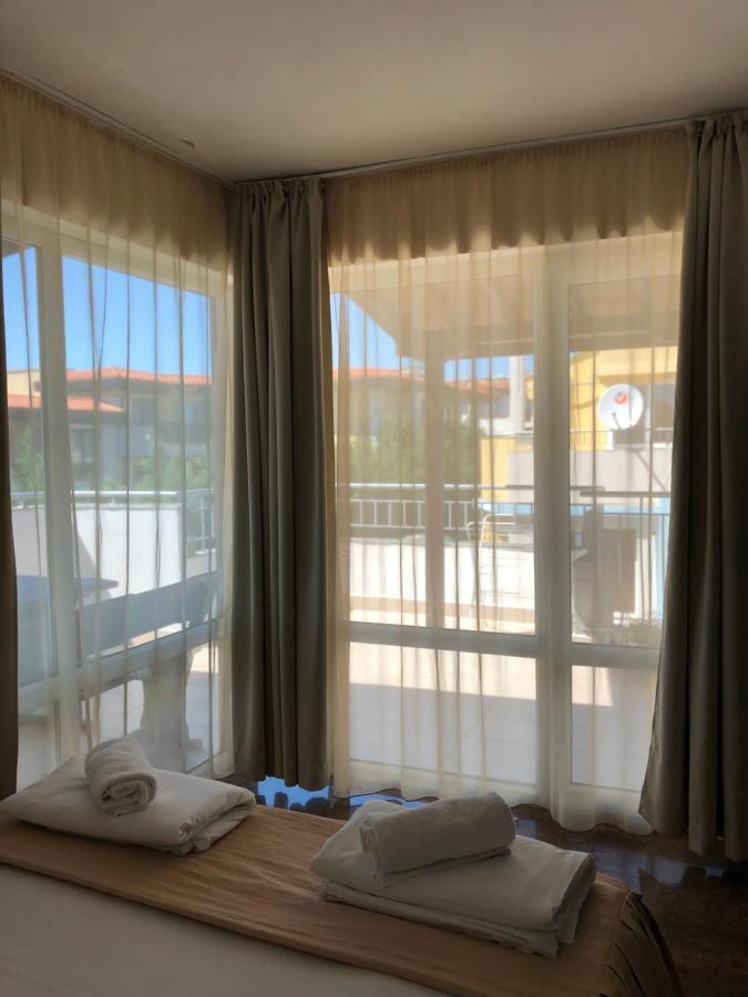 Family Hotel Littoral Sozopol Extérieur photo
