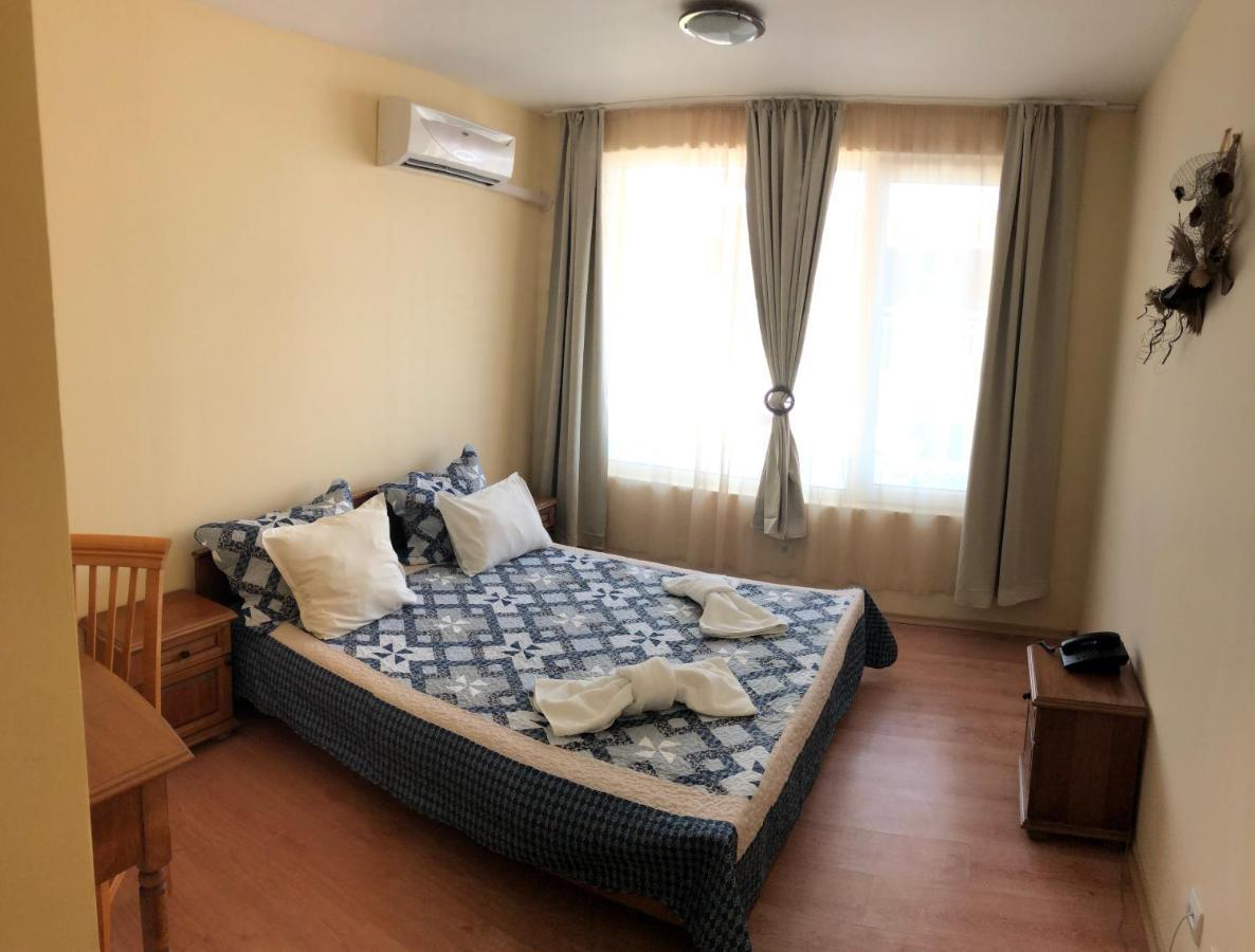 Family Hotel Littoral Sozopol Extérieur photo