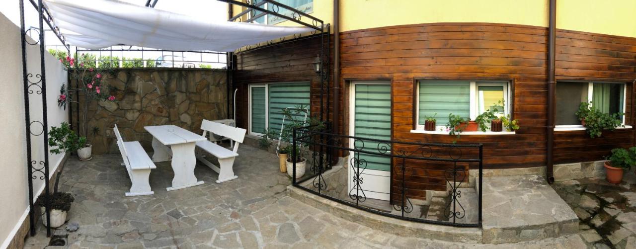 Family Hotel Littoral Sozopol Extérieur photo