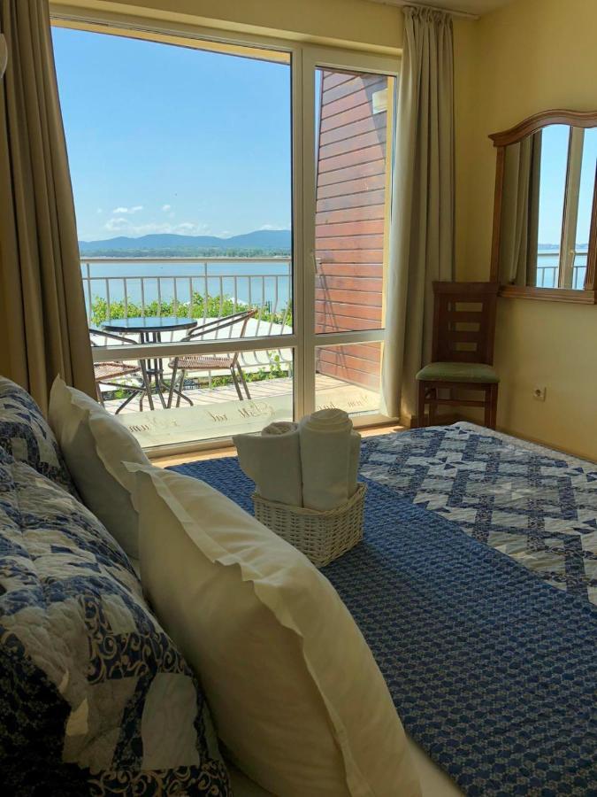 Family Hotel Littoral Sozopol Extérieur photo