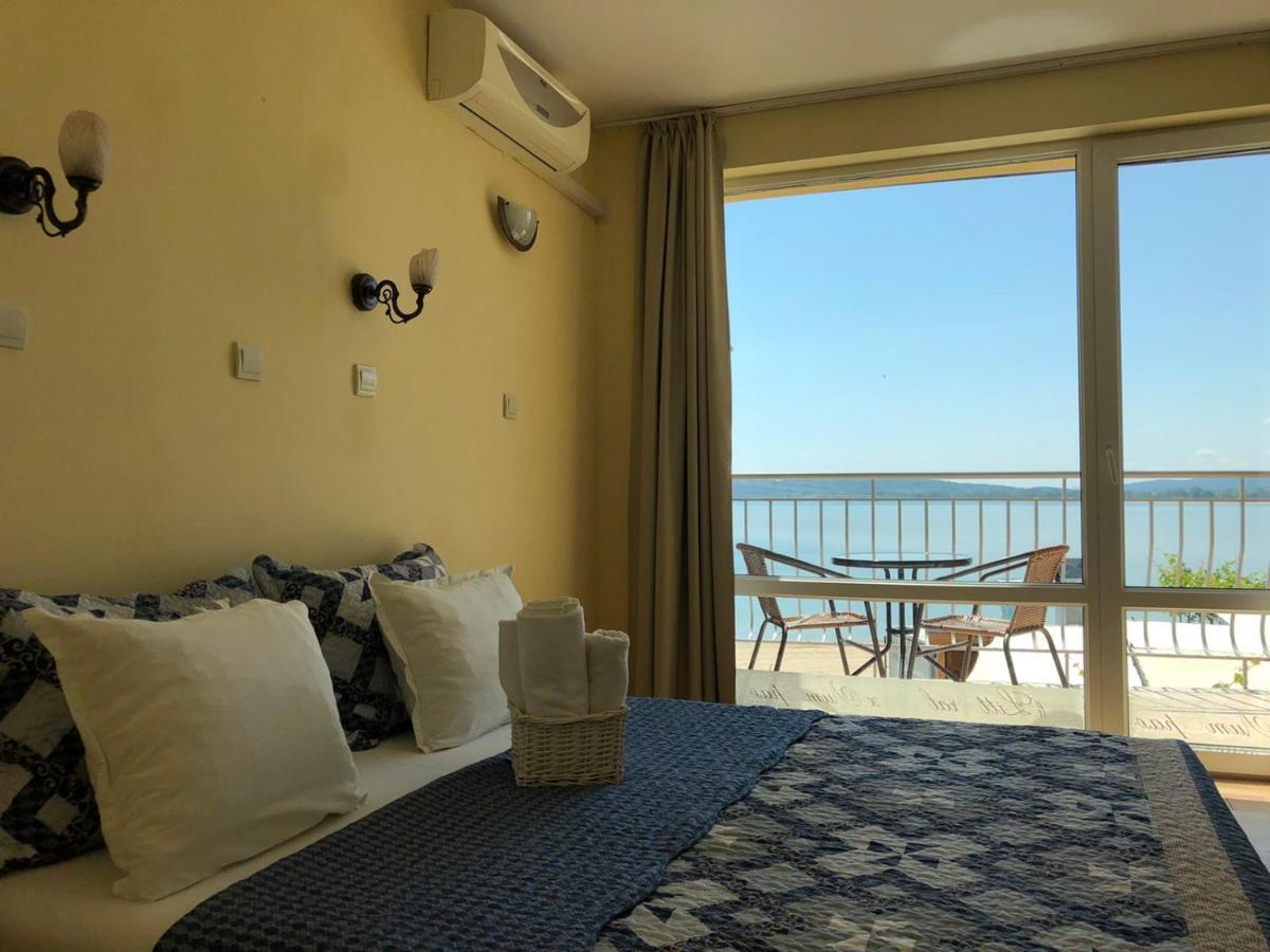 Family Hotel Littoral Sozopol Extérieur photo